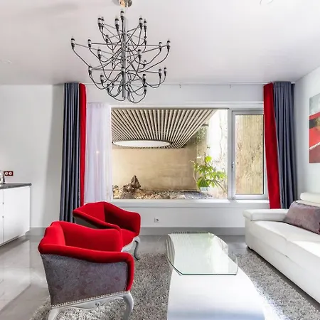 Bed & Breakfast In Marais Elegant Flat In Old 4*